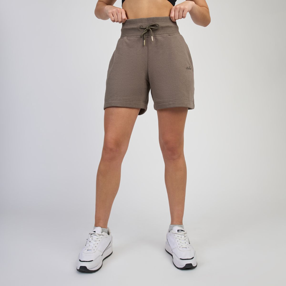 ELLESSE - SHORT MUJER ELLESSE EMA CAFÉ