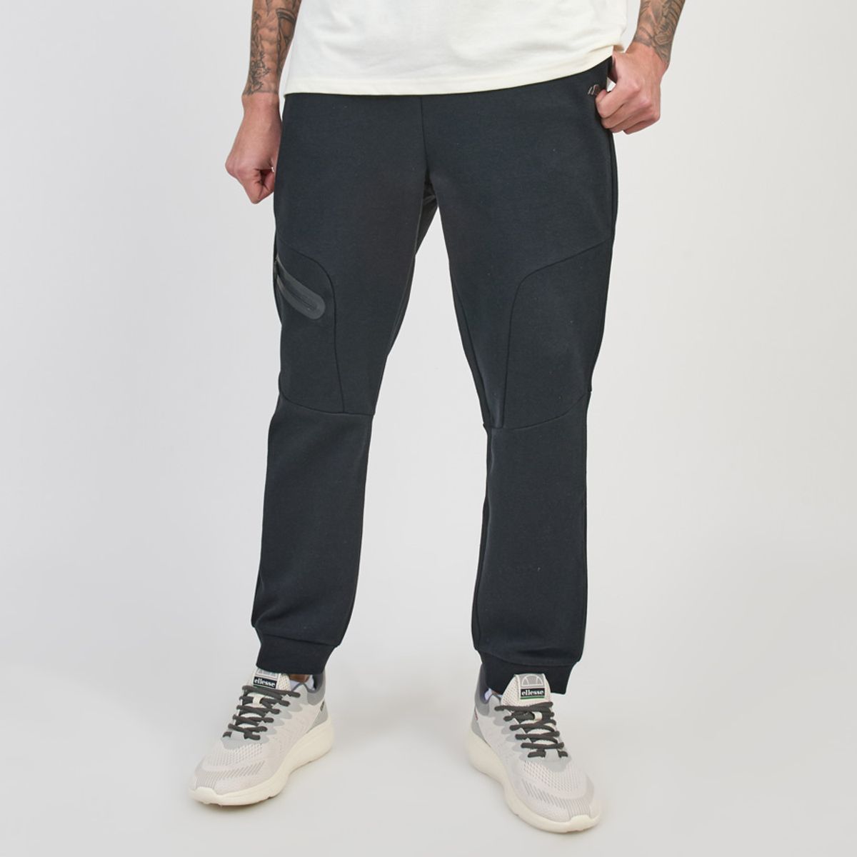 ELLESSE - PANTALON HOMBRE ELLESSE SENAN NEGRO