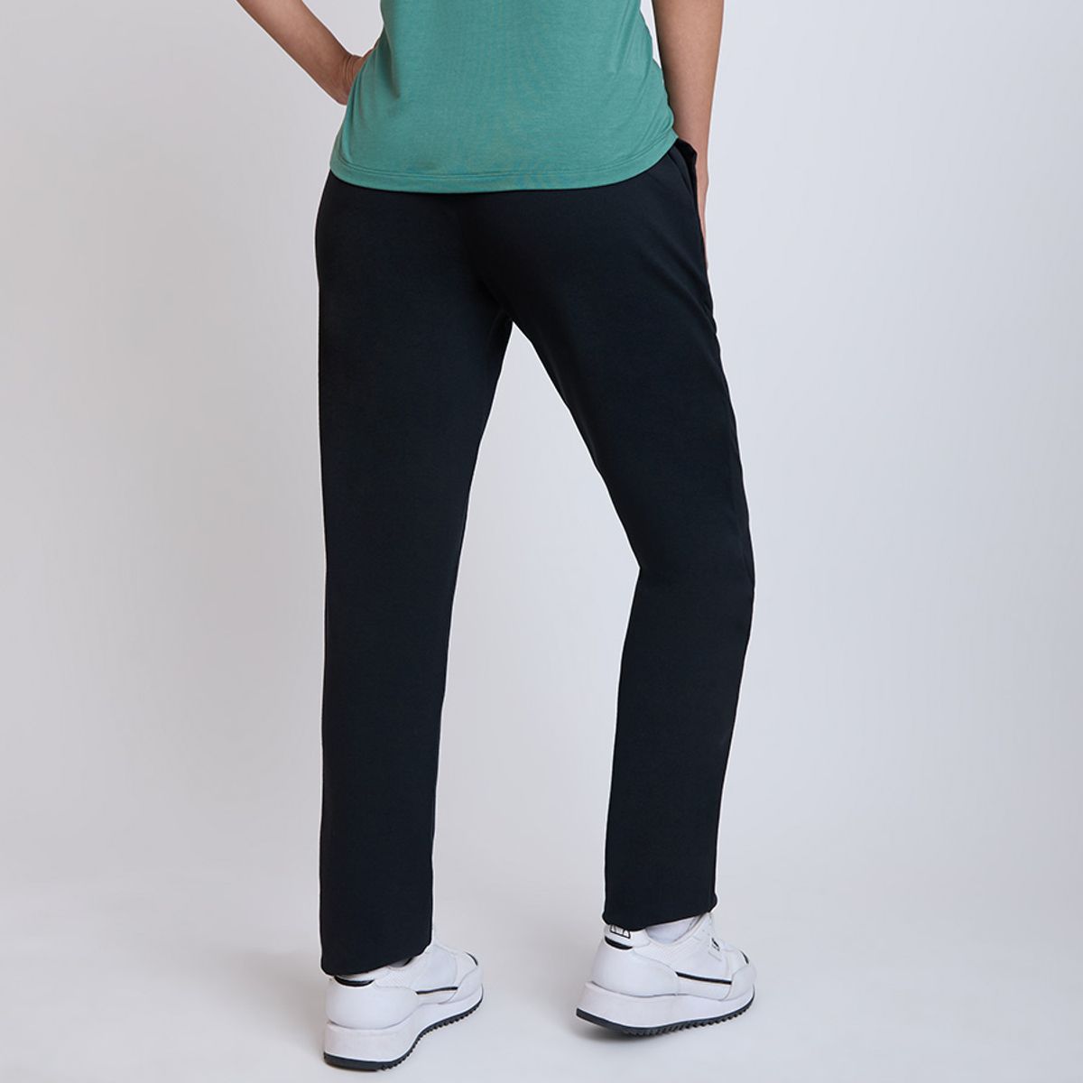 ELLESSE - PANTALON MUJER ELLESSE LORETA NEGRO