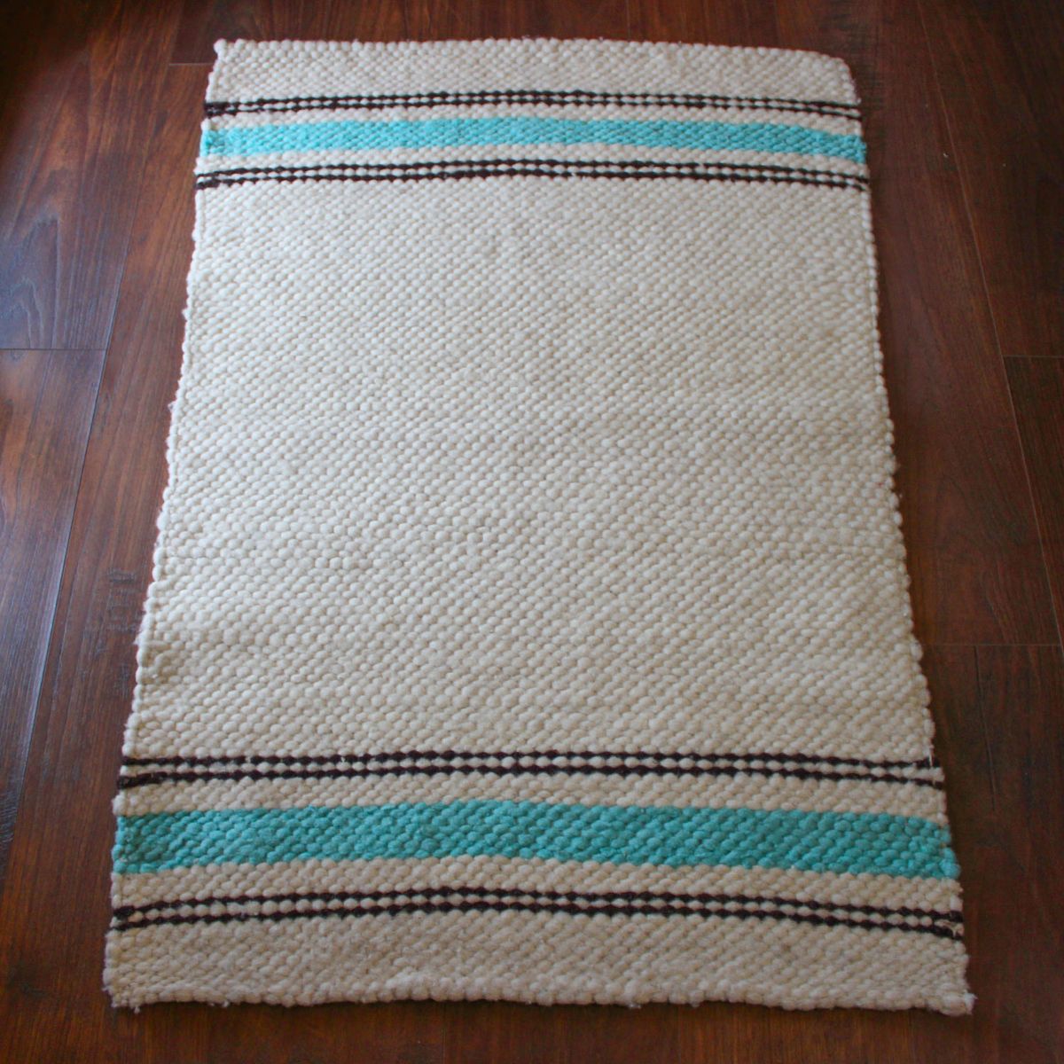 GENERICO - Bajada de Cama Linares - en lana y telar (115 x 80 cm) - Chile Native