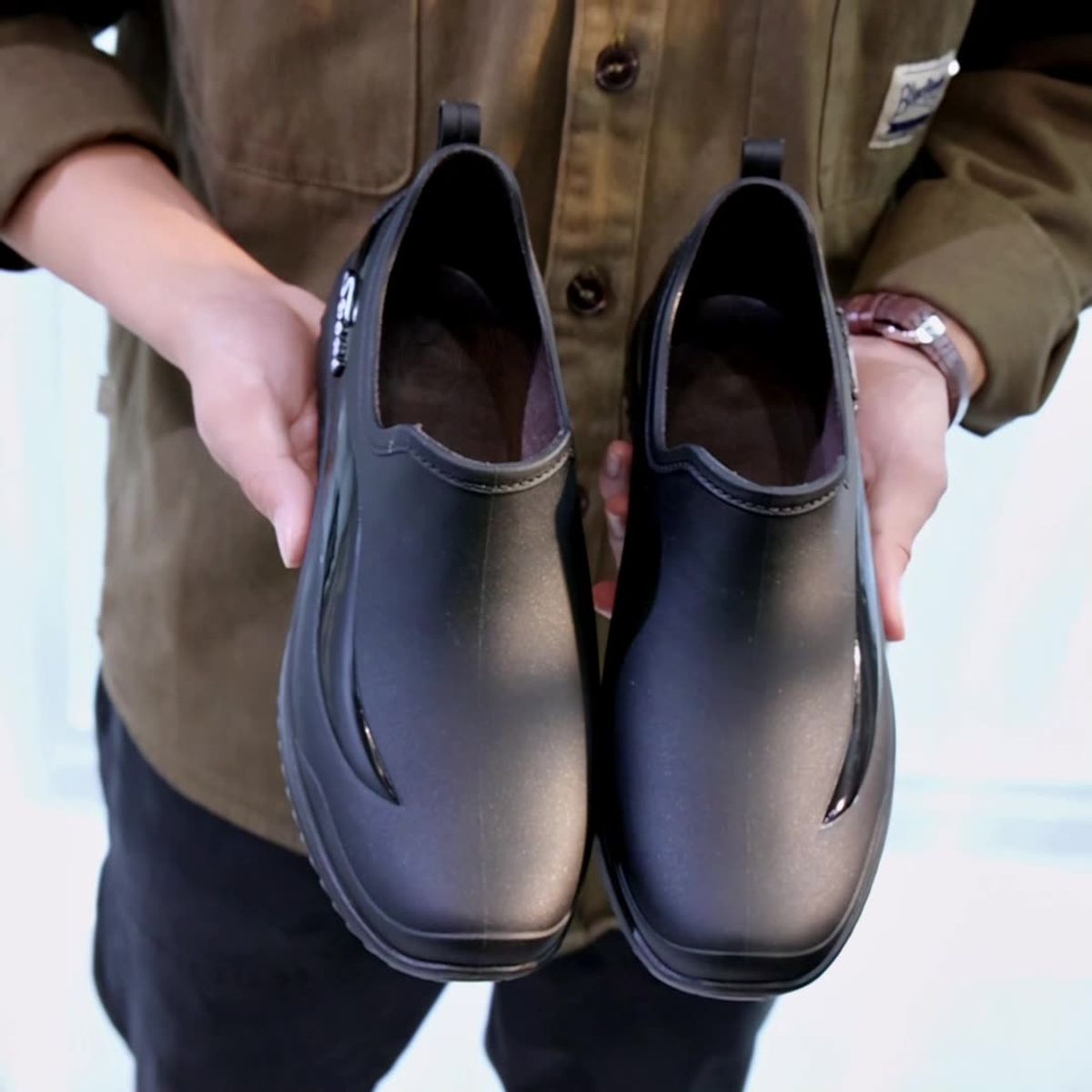 TIOZONEY - Zapatos unisex impermeable y antideslizante