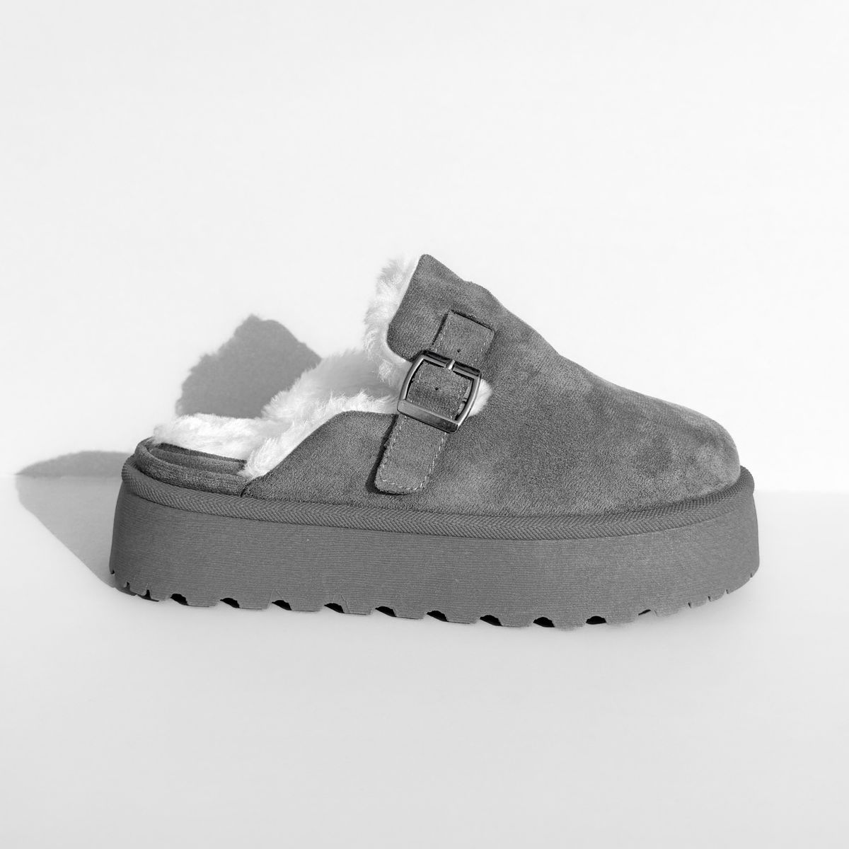 CELLINA - PANTUBOTA ESTILO ZUECOS MUJER MARA GRIS BELLA MODA