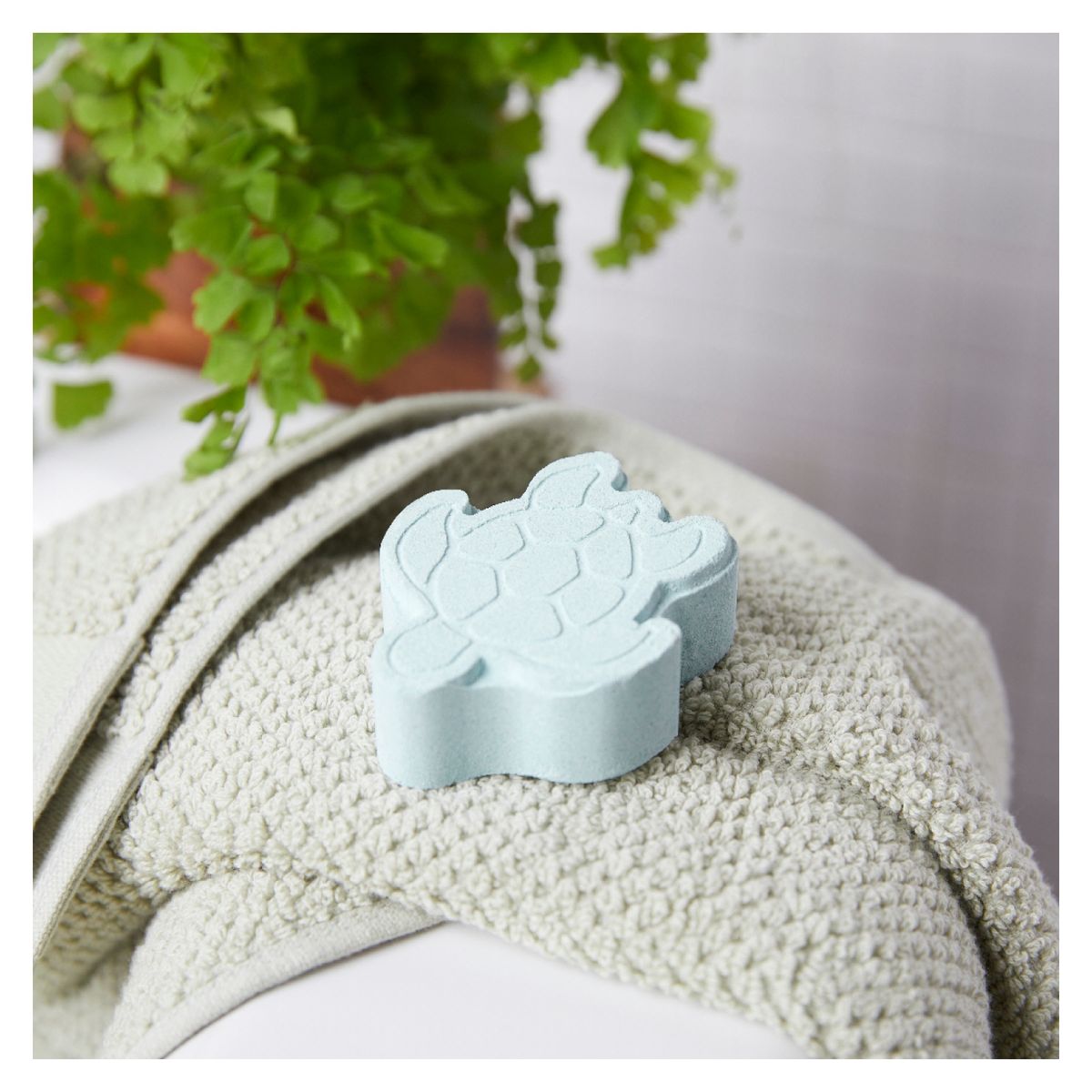 THE BODY SHOP - Coconut Animal Bath Bomb 50G The Body Shop