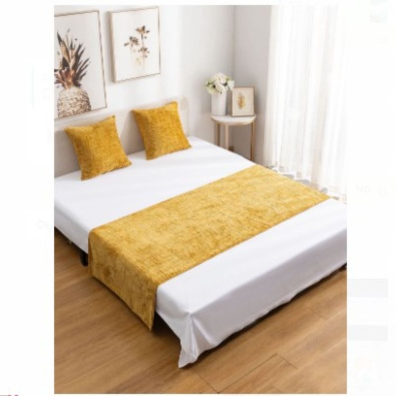 ANGELES DEL HOGAR - SET DE PIECERA CHENILLE CRUZ + 2 FUNDAS DE ALMOHADAS