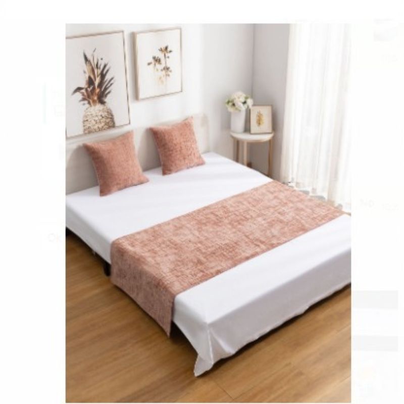 ANGELES DEL HOGAR - SET DE PIECERA CHENILLE CRUZ + 2 FUNDAS DE ALMOHADAS
