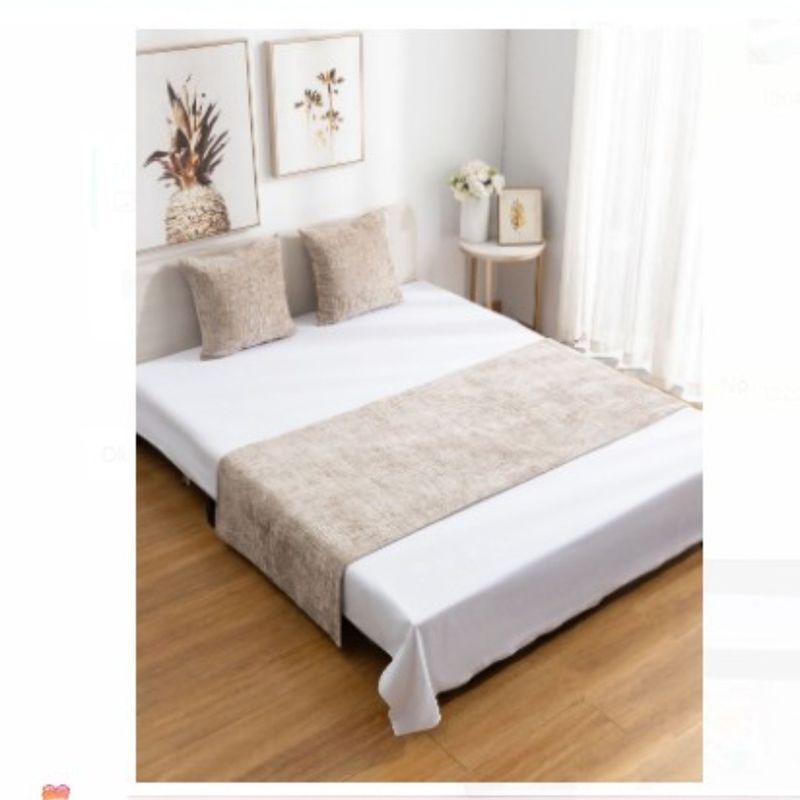 ANGELES DEL HOGAR - SET DE PIECERA CHENILLE CRUZ + 2 FUNDAS DE ALMOHADAS
