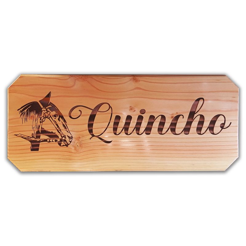 CUMBRES ARTESANIAS NATIVAS - Letrero de Quincho con Grabado de Caballo