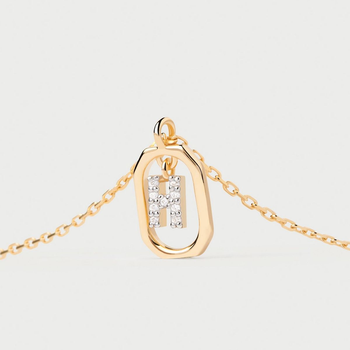 PDPAOLA - Mini Collar Letra H PDPAOLA