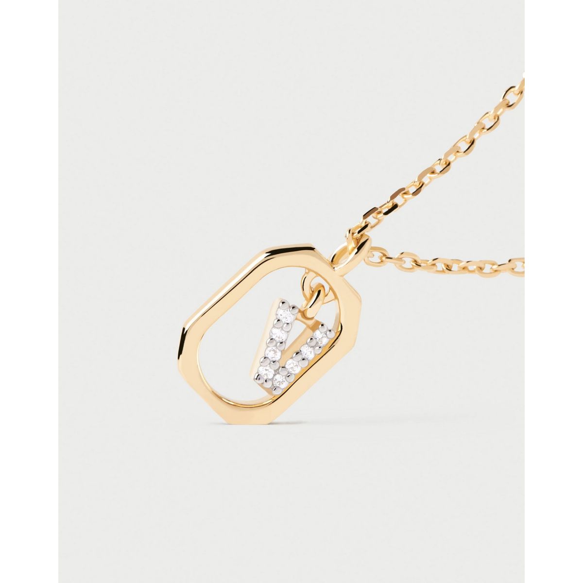 PDPAOLA - Mini Collar Letra V PDPAOLA