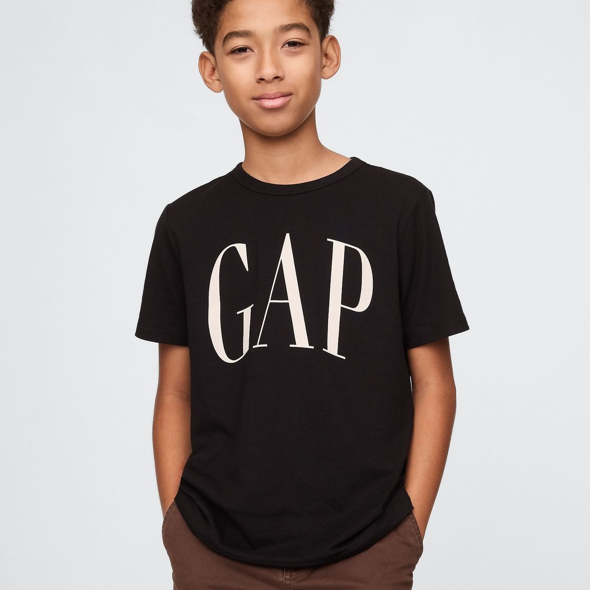 GAP - Polera Niño Logo Arch Manga Corta Negro Gap