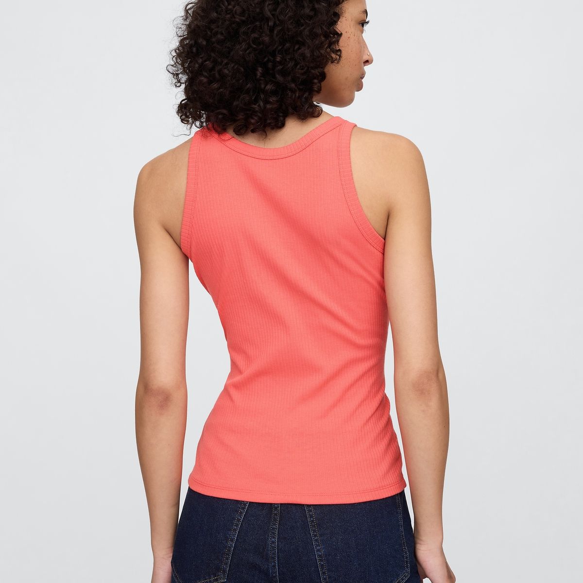 GAP - Polera Mujer Gap High Neck V25 Sin Manga Rosado