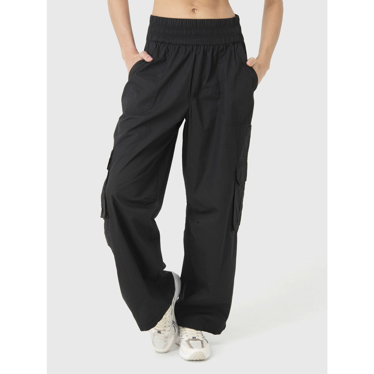 BSOUL - Pantalón Mujer Light Cargo Negro BSOUL