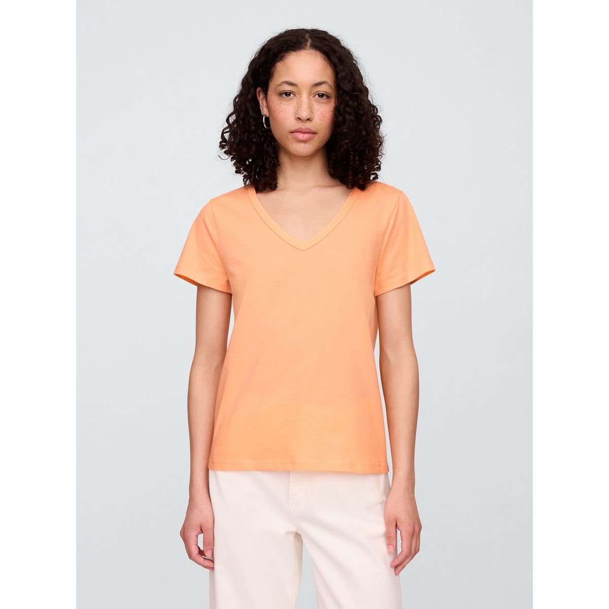 GAP - Polera Mujer Cuello V Manga Corta Naranjo Gap