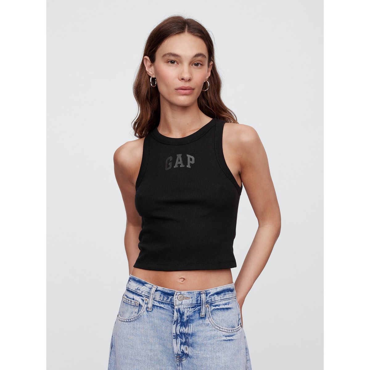 GAP - Polera Mujer Logo Ribbed Cropped Sin Manga Negro Gap