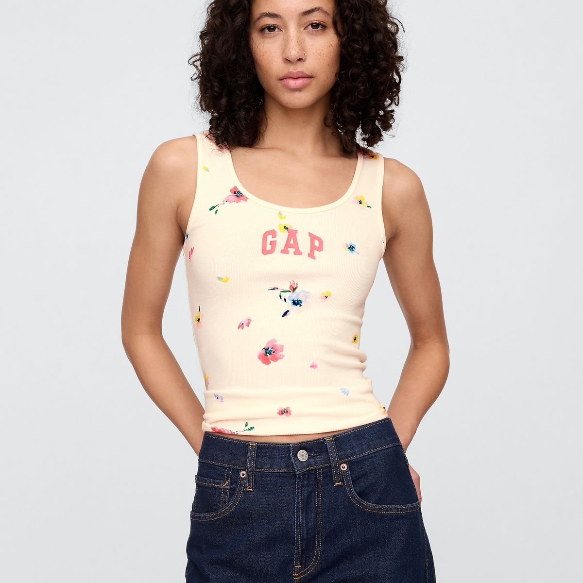 GAP - Polera Mujer Logo Rib Sin Manga Multicolor Gap