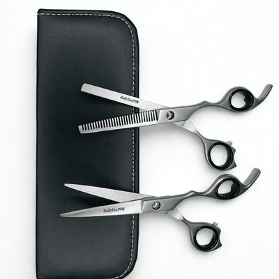 Imagen 2 del producto Set Tijeras de barbero acero japonés BaBylissPRO 6 Filo Navaja