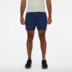 NEW BALANCE - Shorts Running Hombre MS41227NNY Azul Marino