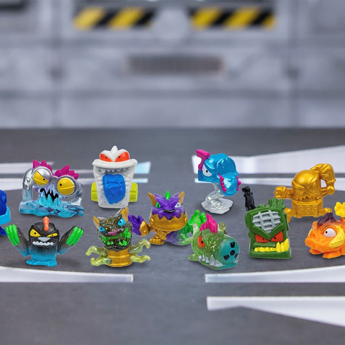 BOING TOYS - Mr Beast S2 Lab Swarms Mega Figuras X 12 Boing Toys