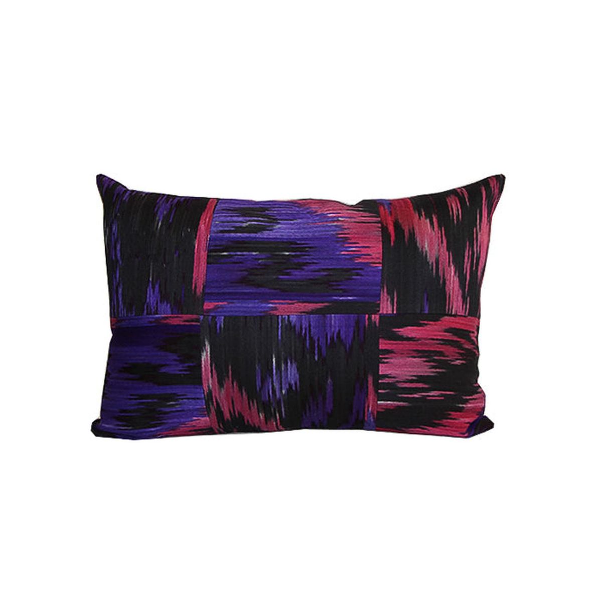 Cojín Ikat 50x40 cms patchwork fucsia y negro, marca TURKUAZ - Foto 2