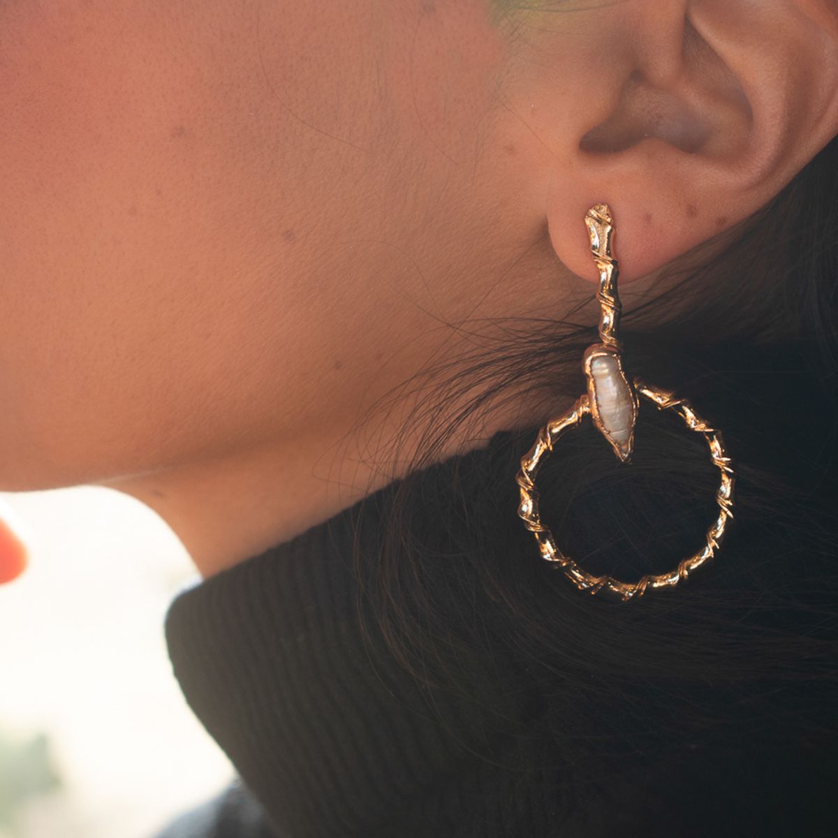 TURKUAZ - Aros Bambú Nácar - Baño de oro 22k- Hechos a mano en Turquía