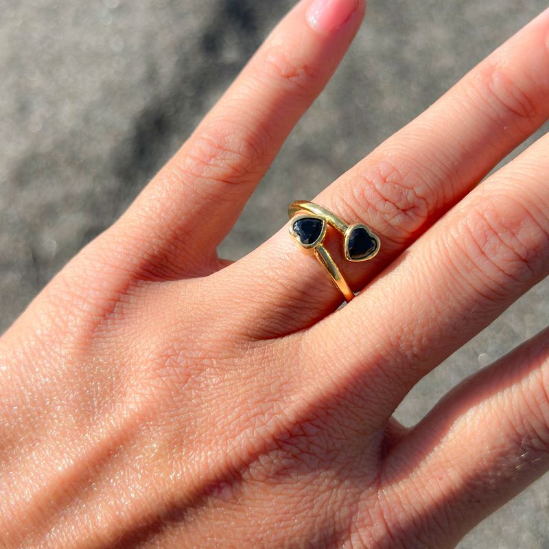 TURKUAZ - Anillo ajustable Corazones negros