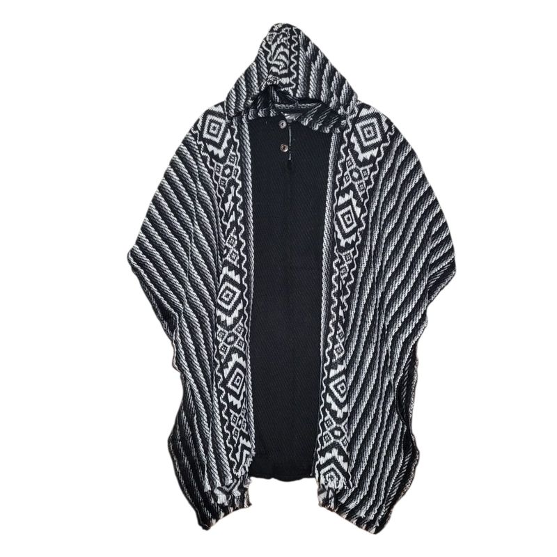 MORLAN - Abrígate con Estilo - Ponchos de Lana de Oveja Unisex