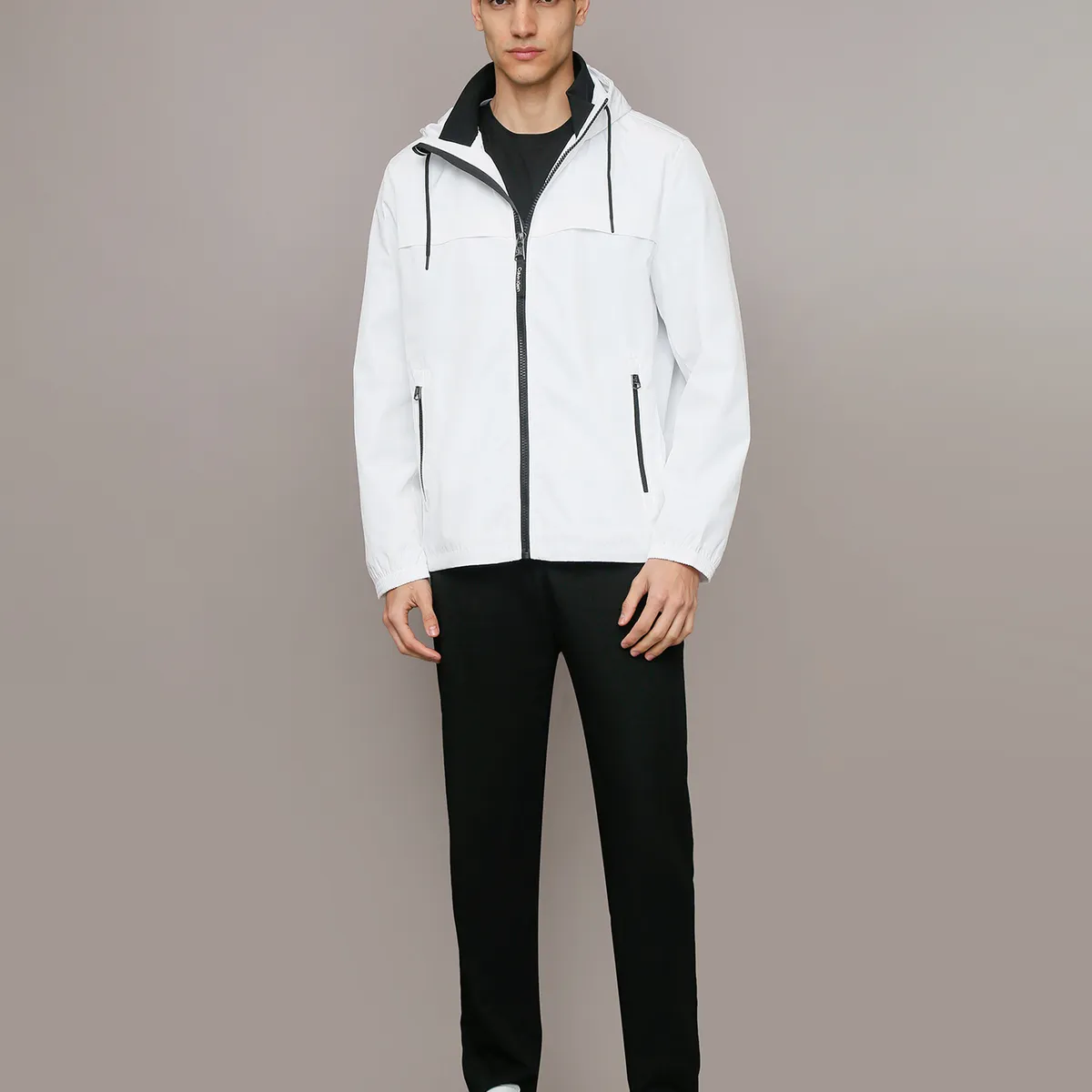 CALVIN KLEIN - Chaqueta Ligera con Gorro Blanco Calvin Klein