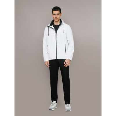 Imagen 2 del producto Chaqueta Ligera con Gorro Blanco