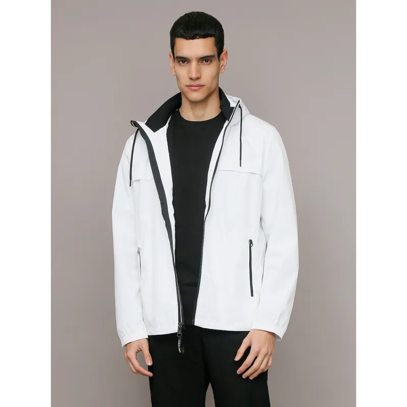 CALVIN KLEIN - Chaqueta Ligera con Gorro Blanco Calvin Klein