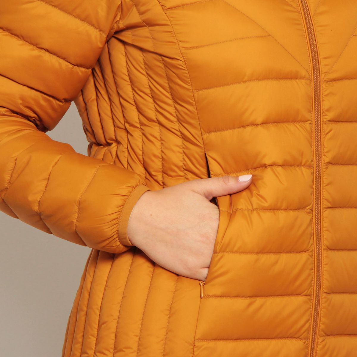 WADOS - PARKA MANGA LARGA SOLIDA CON CIERRE EN DELANTERO