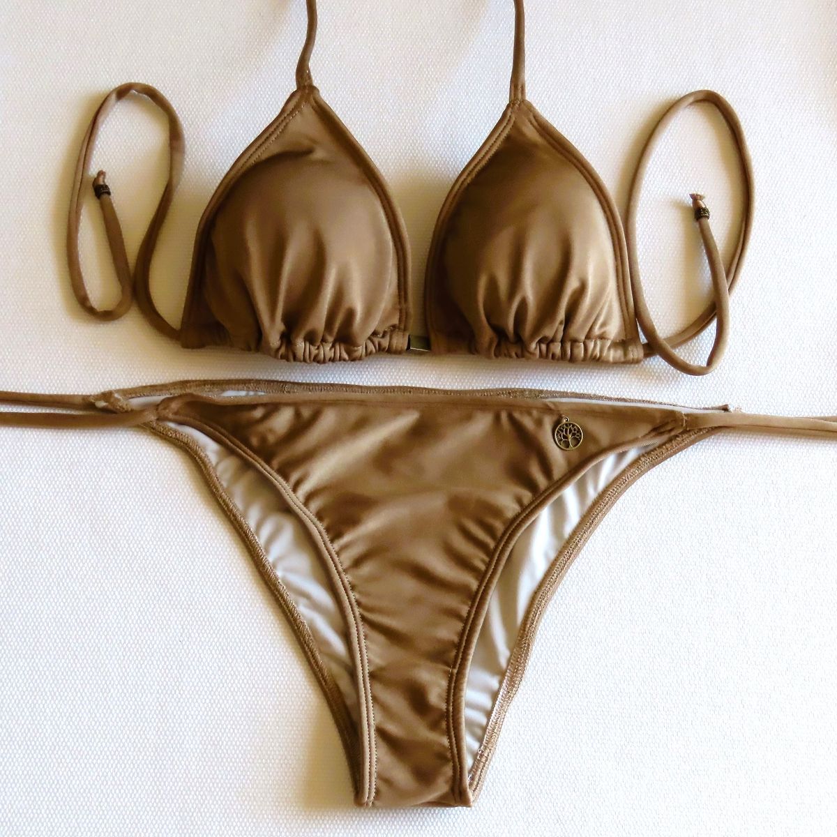 CREA PRINT - Traje de baño Bikini mujer Mod. CHOCOLATE, top de triángulos y bottoms  de tiras