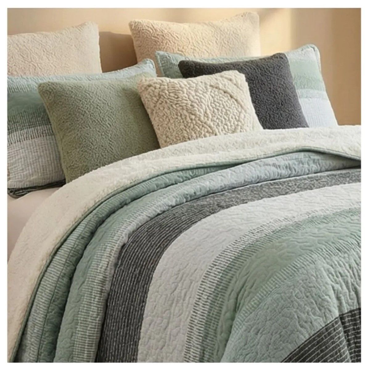 COMPRAPO - Cubrecama Quilt Juvenil Sherpa 1.5 Pza. Modelo Green and Gray