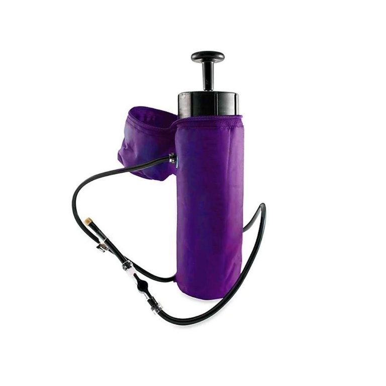 Botella deportiva con pulverizador de agua morado