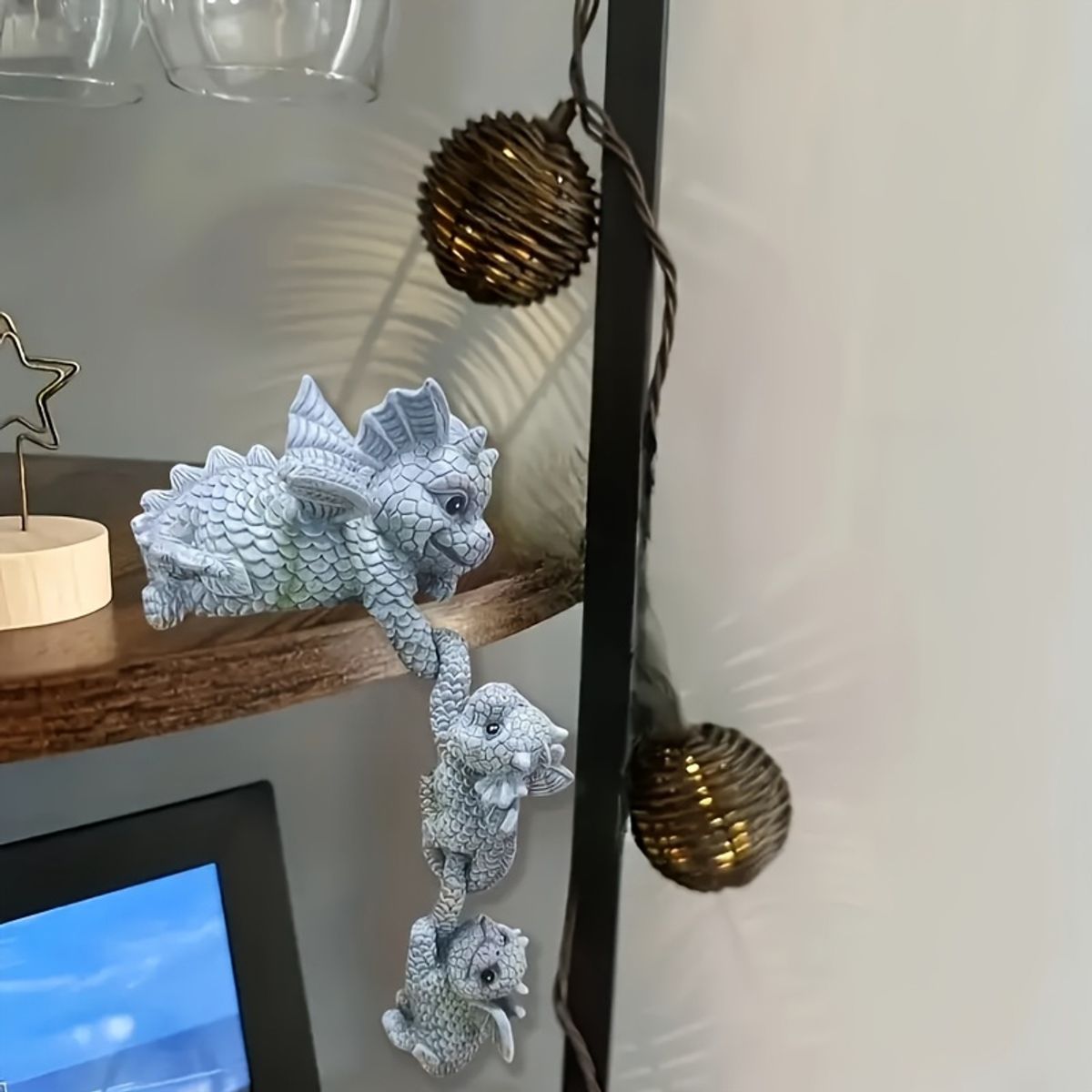 VATYERTY - 3 figuras de dragón de resina con temática de dibujos animados