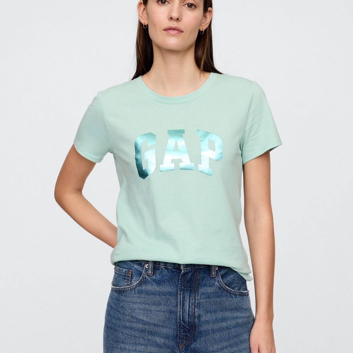 GAP - Polera Mujer Logo Shine Manga Corta Verde Gap