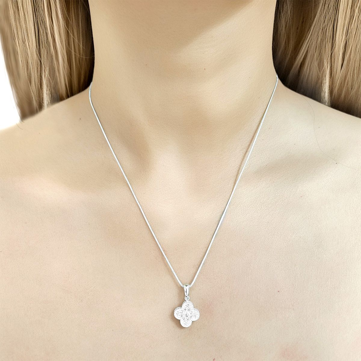 COGGIOLA - Collar Trébol 4 Hojas Circón Blanco Plata Fina 925