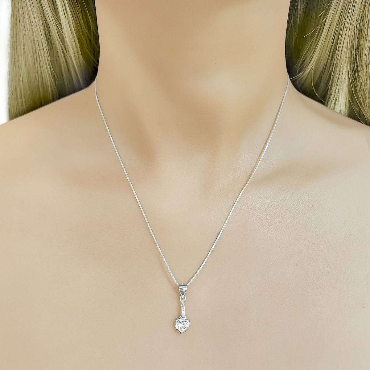 COGGIOLA - Collar Barra Corazón Circón Plata Fina 925