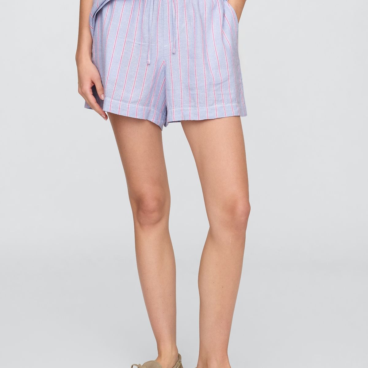 GAP - Short Mujer Gap 4" Lino Striped Morado