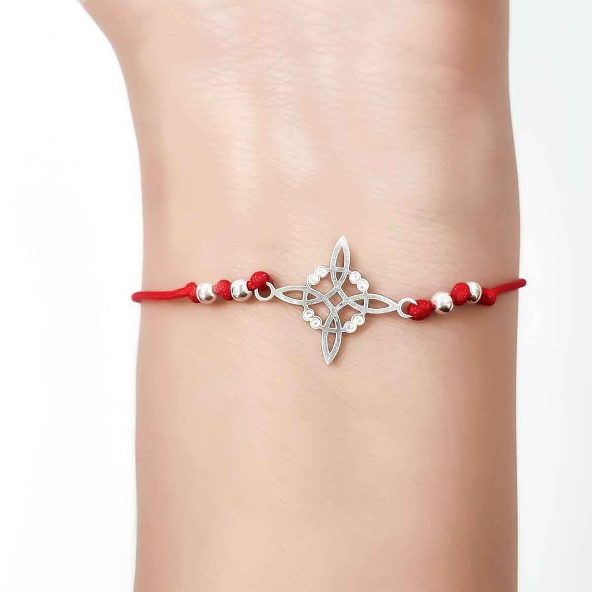 COGGIOLA - Pulsera Nudo De Bruja Bolitas Plata Fina 925 Cordón Rojo