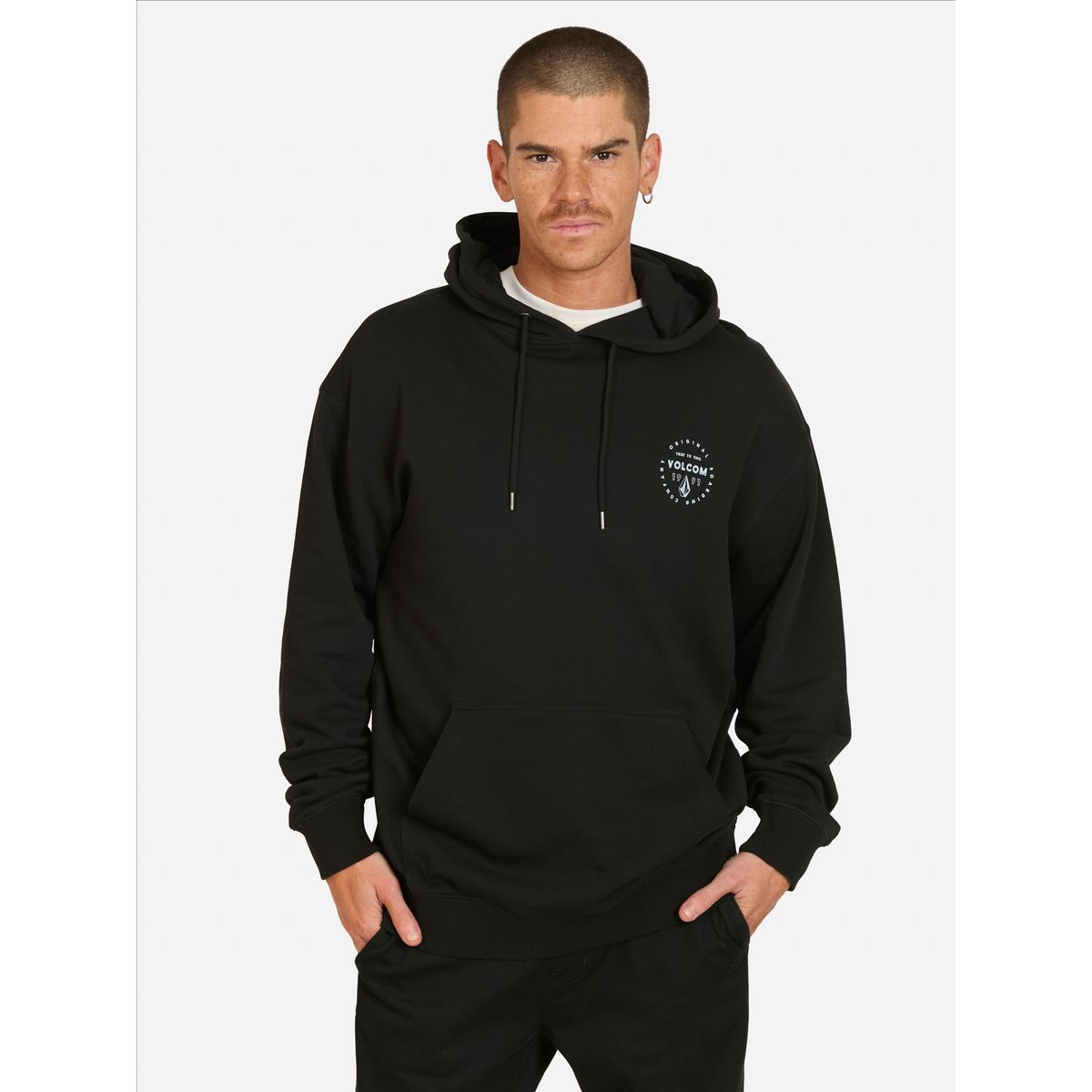 VOLCOM - Poleron Canguro Spin Negro Hombre Volcom - Negro