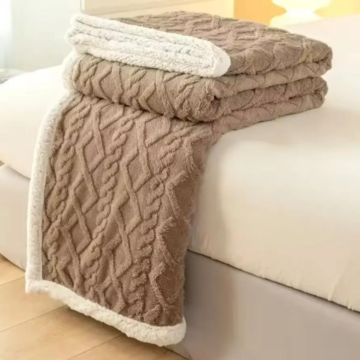 GENERICO - Frazada Manta Plush Sherpa Marron Trenzada Extra suave 200x230cm