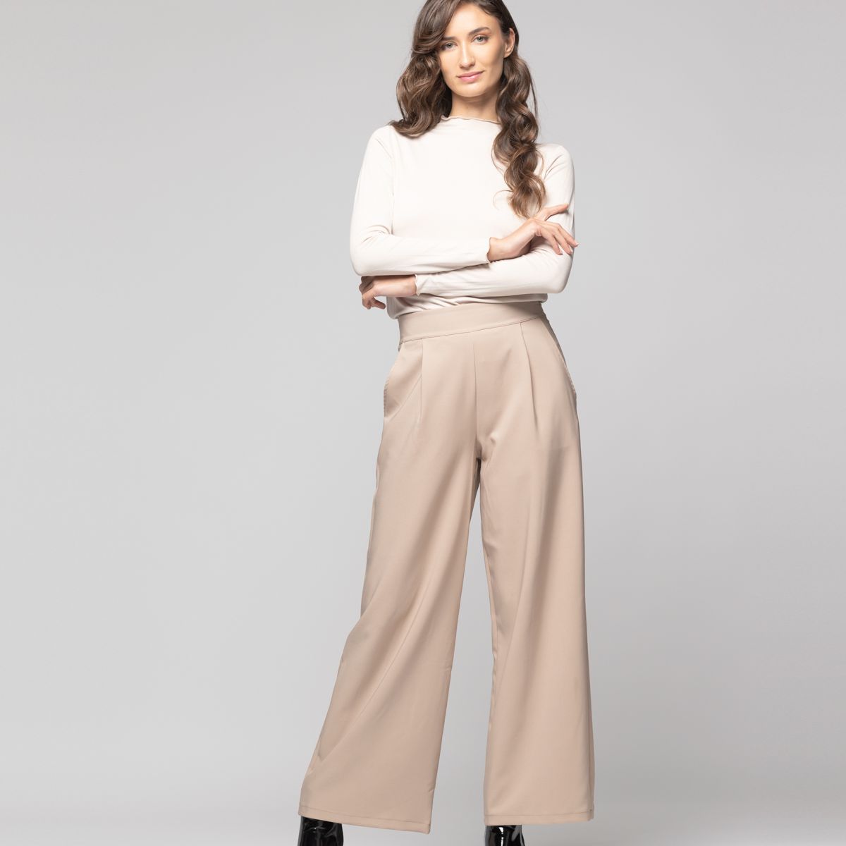 LINEATRE - Pantalón Mujer Chloé Beige Lineatre