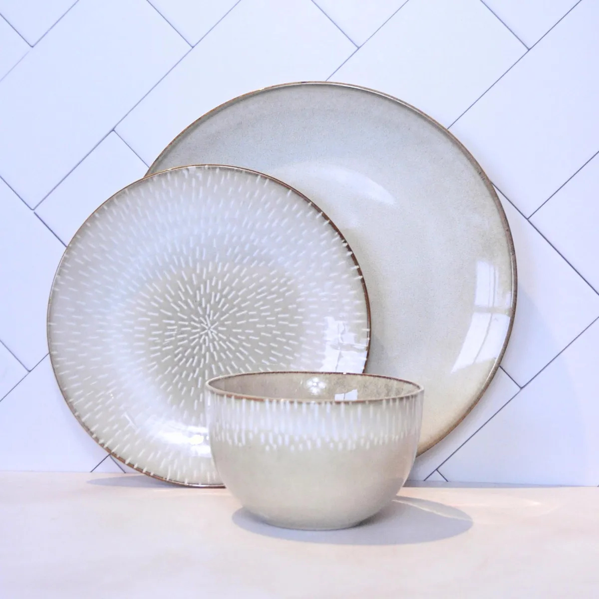 DECO EXPRESS - Juego De Vajilla 18 piezas Loza Cerámica Palermo