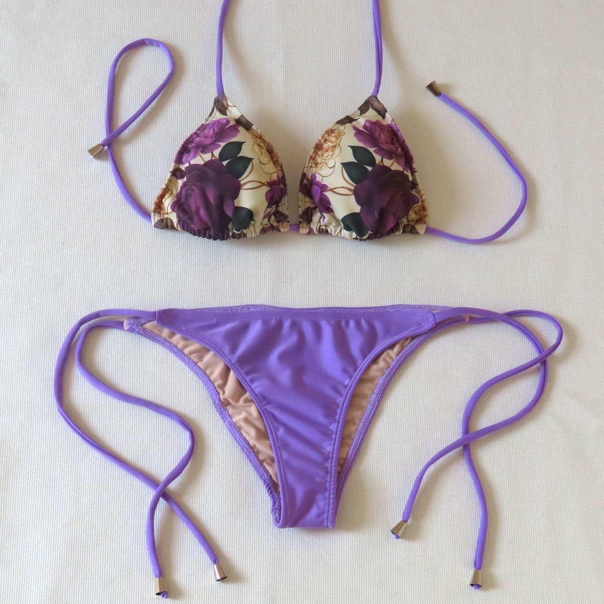 CREA PRINT - Traje de Baño Bikini  Mod. CHOCOLATE Top Triángulo y Bottoms con tiras