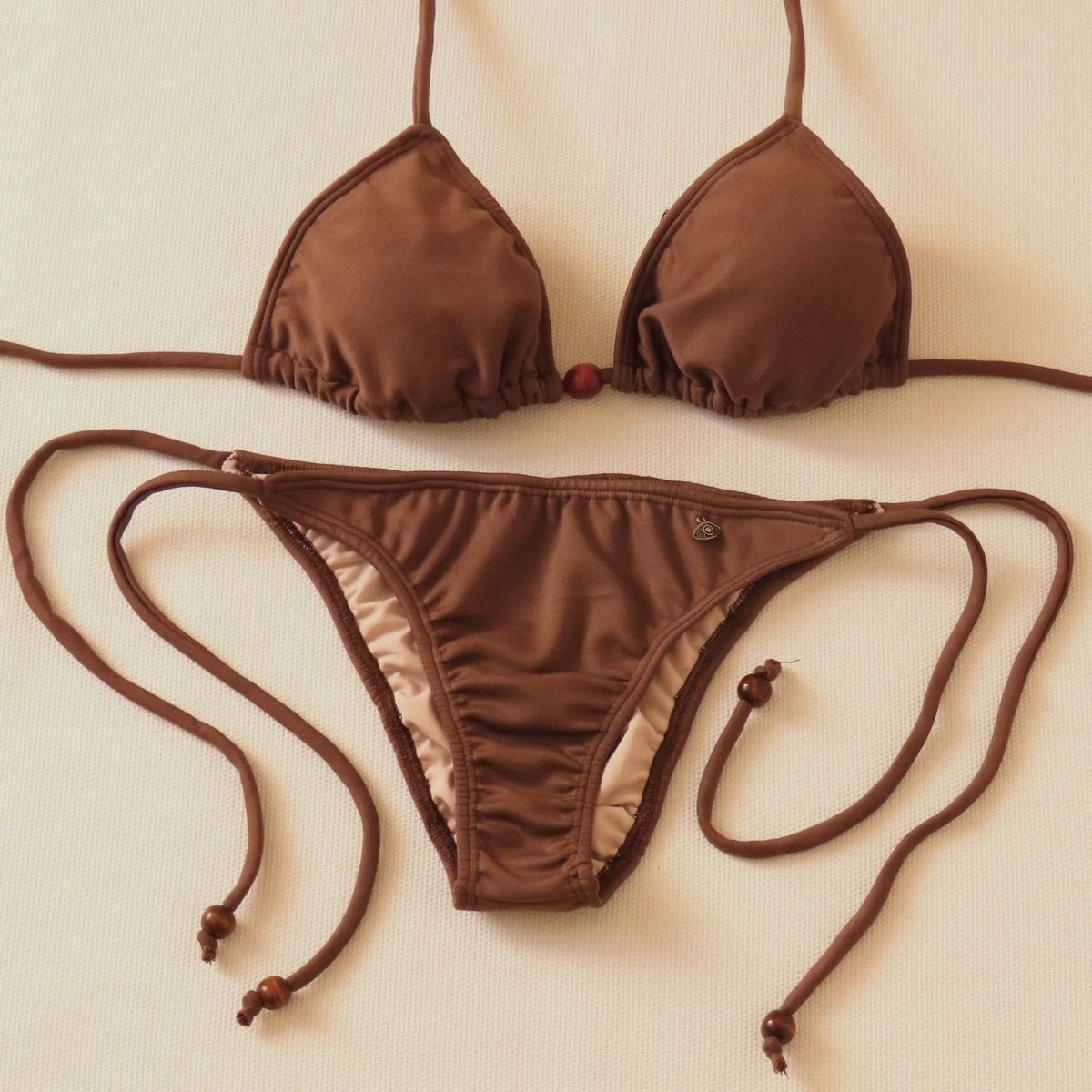 CREA PRINT - Traje de Baño Bikini mod. CHOCOLATE Top  Triángulos y Bottoms de tiras