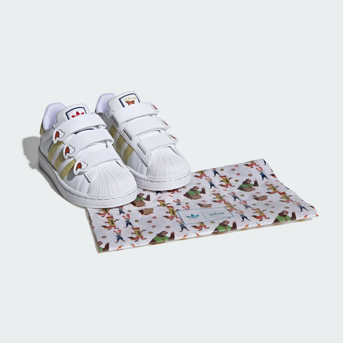 ADIDAS - Zapatillas adidas Disney Zootopia Superstar II con Sistema de Amarre de Cordones Elásticos Niños