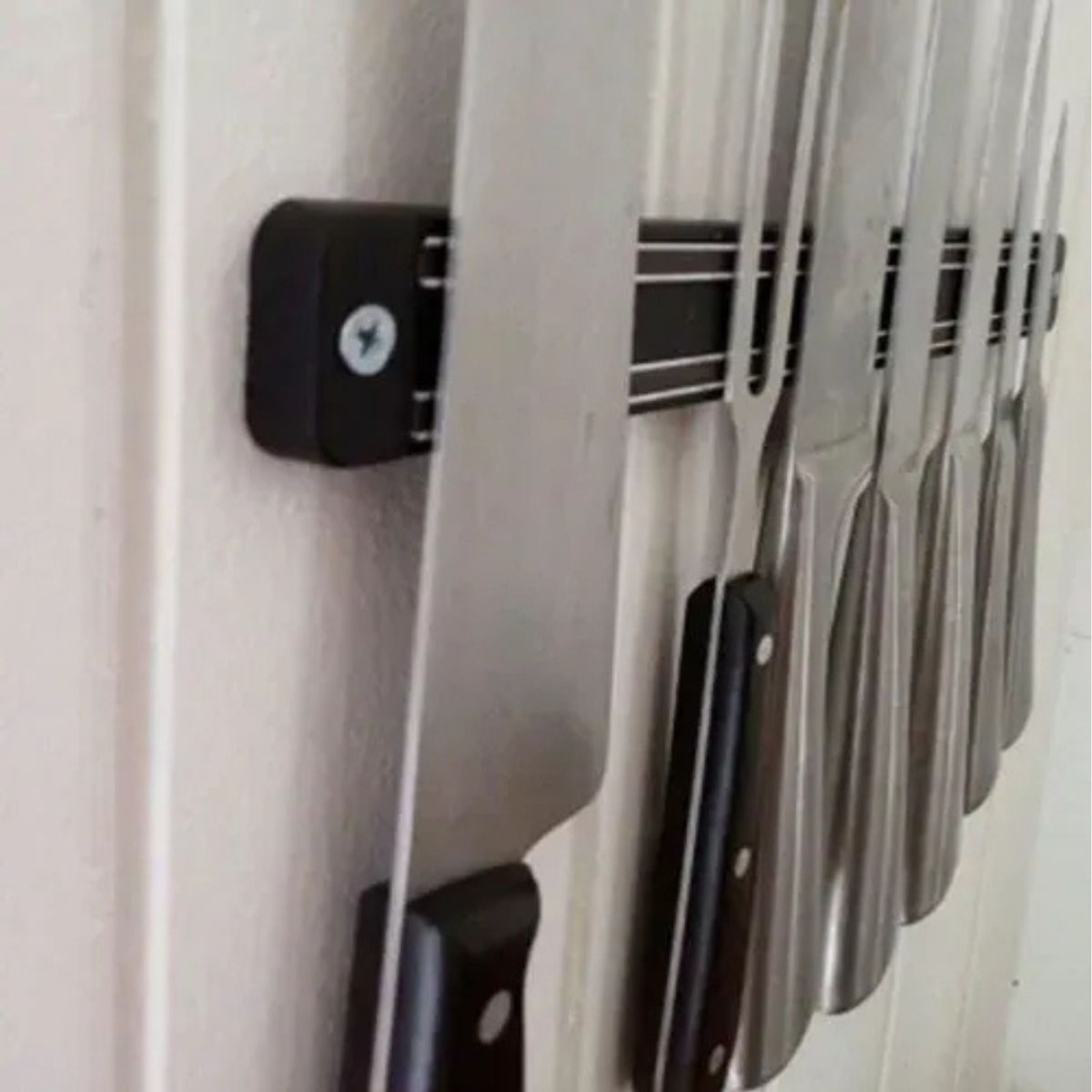 MOVI - Barra Magnética para Cuchillos 50 cms