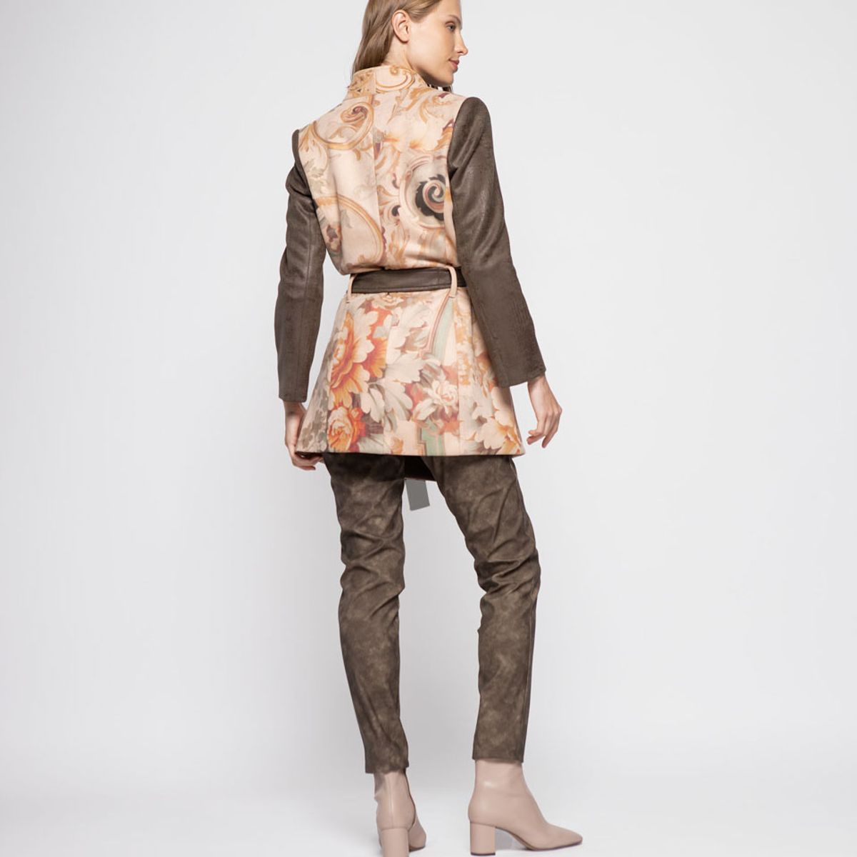 LUDOVICA - Abrigo Mujer Azucena Camel Ludovica