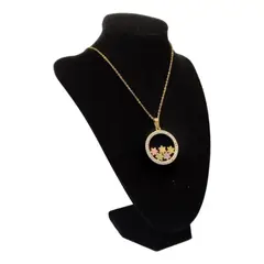 GENERICO - Soporte Elegante para Collares y Cadenas en Gamuza Negra