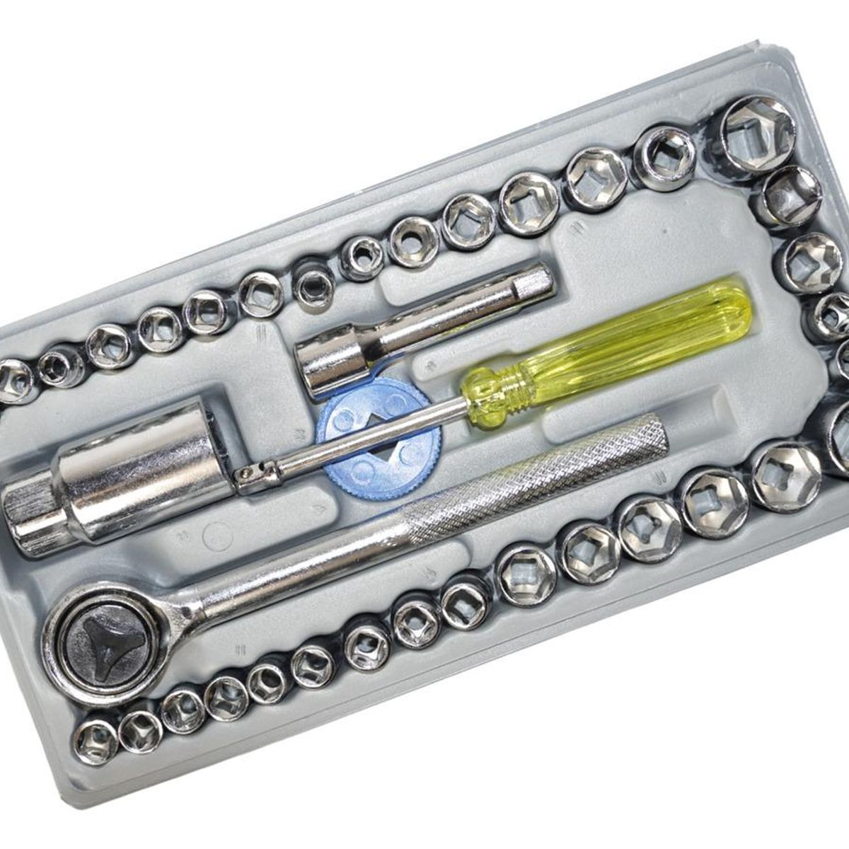 GENERICO - Juego Completo de Dados y Llave Chicharra de 40 Piezas